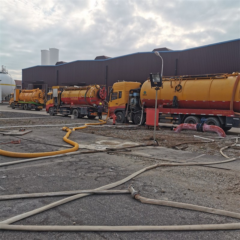 二道江污水池清理