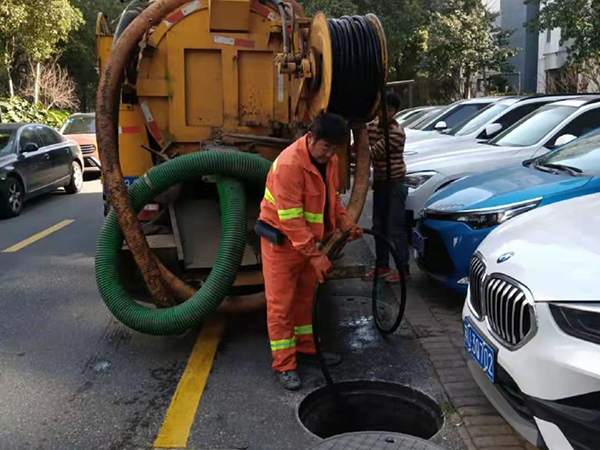 二道江排污管道清淤